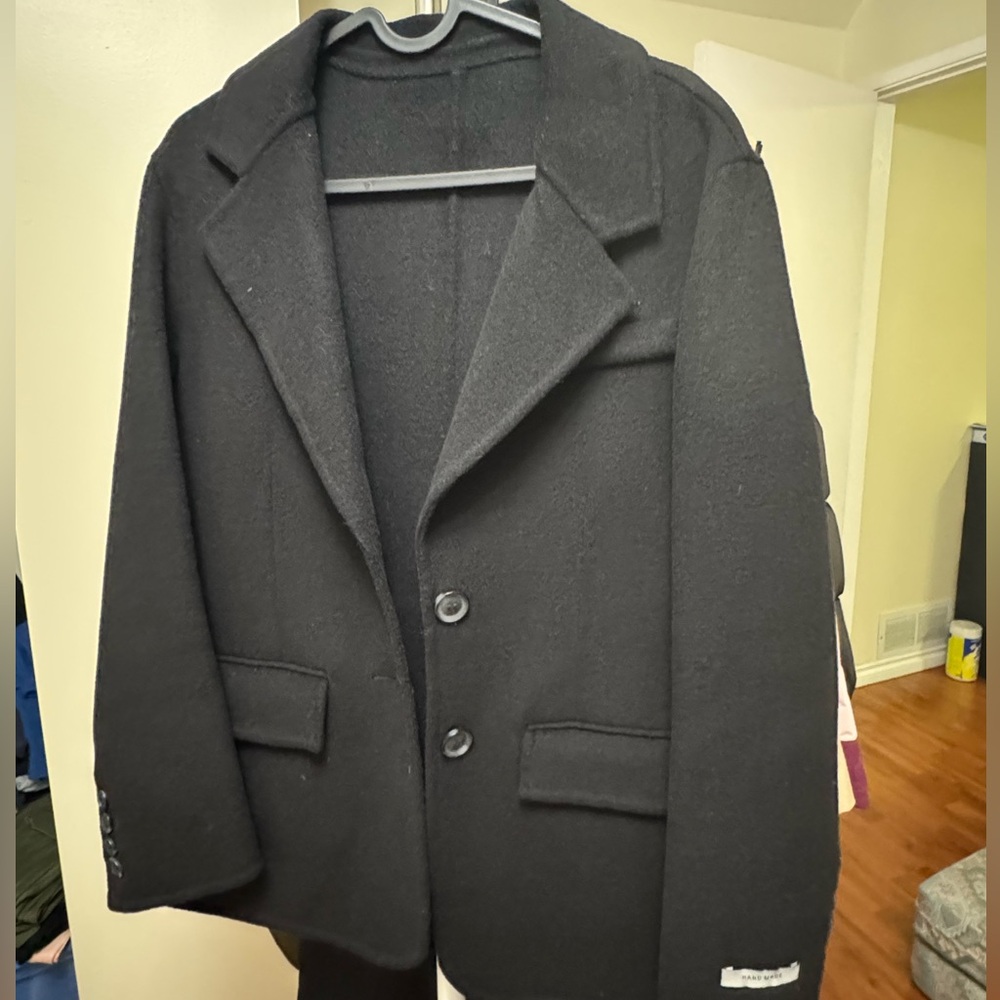 Woman blazer moving sale. Ask for discount